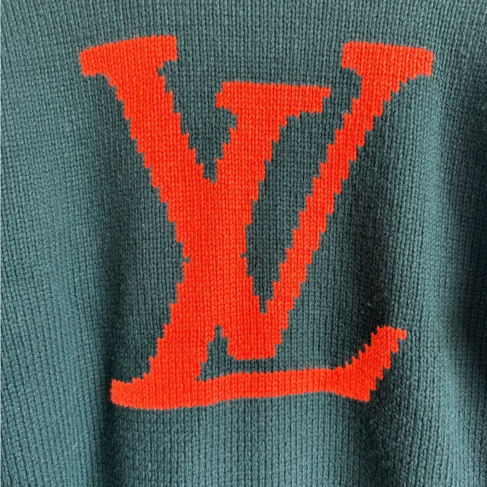 Louis Vuitton Teal Sweater with Cartoon Design - Picture 9 of 12